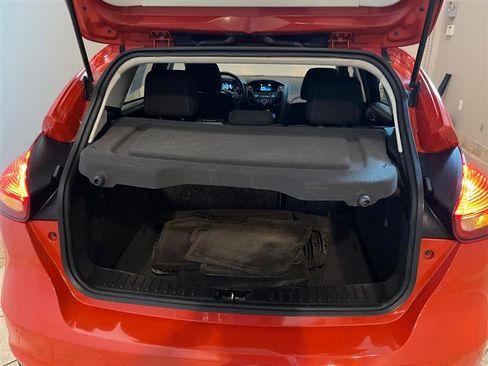 Used 2015 Ford Focus SE image 71