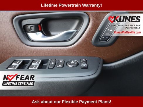 Used 2023 Honda Pilot Elite image 35