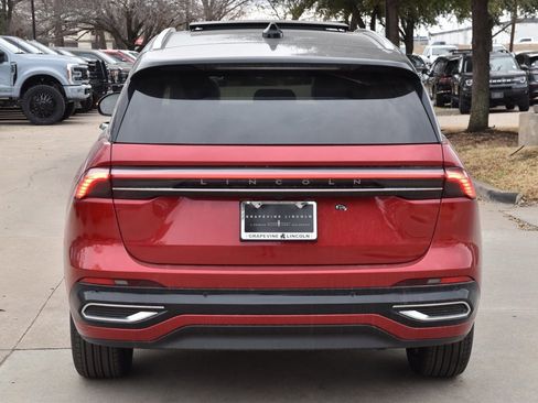 New 2026 Lincoln Nautilus Reserve image 8