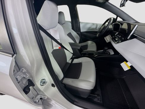 New 2026 Toyota Corolla SE image 18