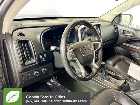 Used 2017 GMC Canyon SLT image 2