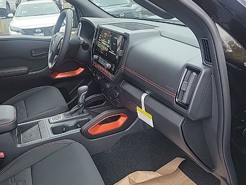 New 2026 Nissan Frontier PRO-4X w/ Pro-4x Convenience Package image 28