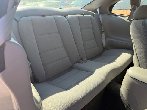 Used 2000 Ford Mustang Coupe RWD image 12