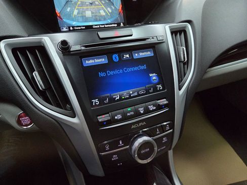 Used 2017 Acura TLX w/ Technology Package image 24