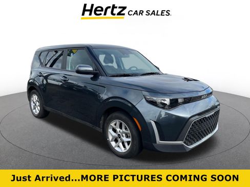 Used 2025 Kia Soul LX w/ LX Technology Package image 1