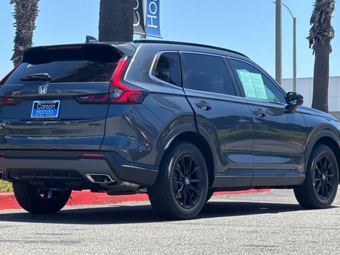Certified 2025 Honda CR-V Sport image 9