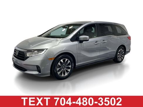 Used 2024 Honda Odyssey EX-L image 1
