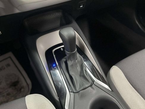 Used 2024 Toyota Corolla LE image 24