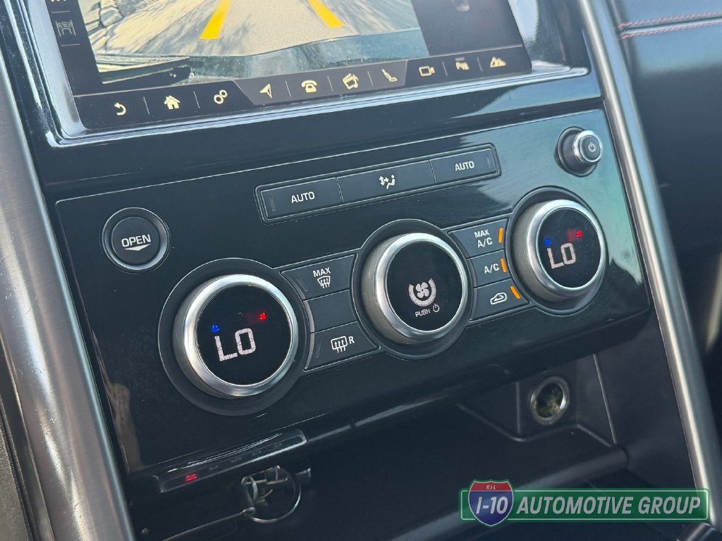 Used 2018 Land Rover Discovery HSE AWD/4WD image 23