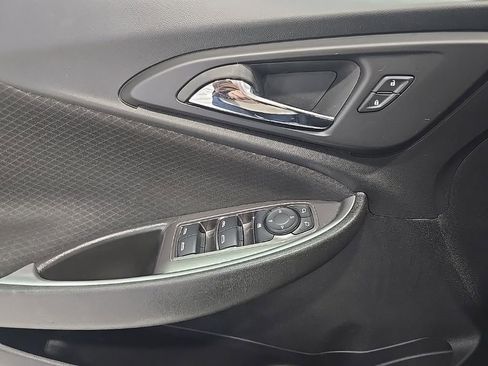 Used 2023 Chevrolet Malibu LT image 13