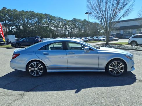Used 2017 Mercedes-Benz CLS 550 4MATIC image 6