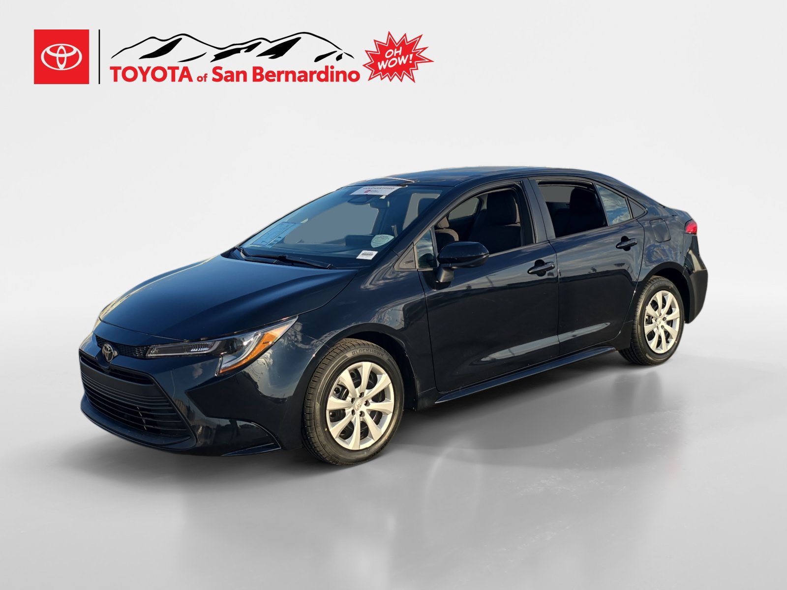 Certified 2025 Toyota Corolla LE FWD image 1