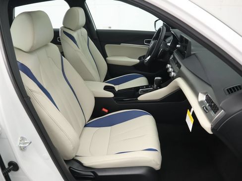 Used 2026 Acura Integra A-Spec FWD image 21