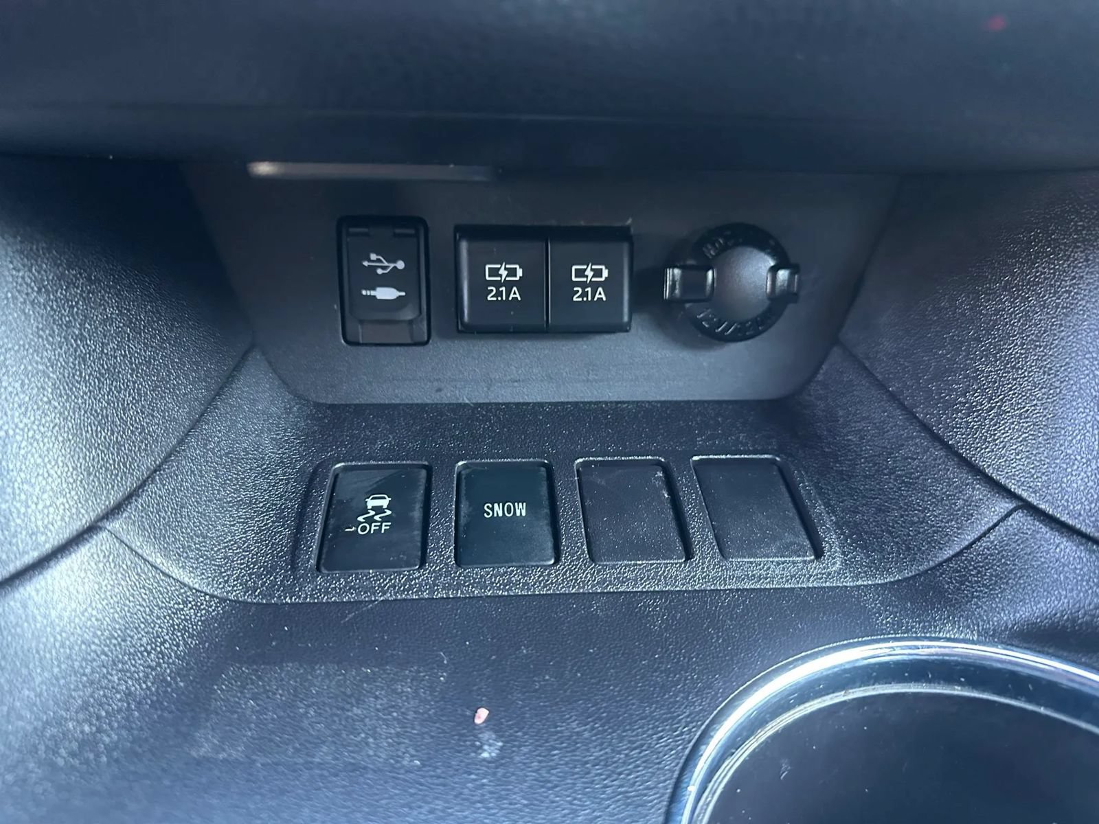 Used 2019 Toyota Highlander Limited FWD image 34