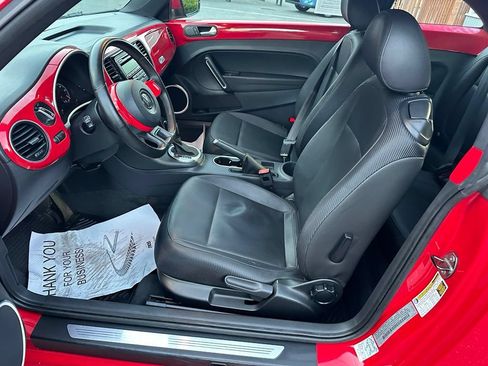 Used 2012 Volkswagen Beetle 2.5 FWD image 9