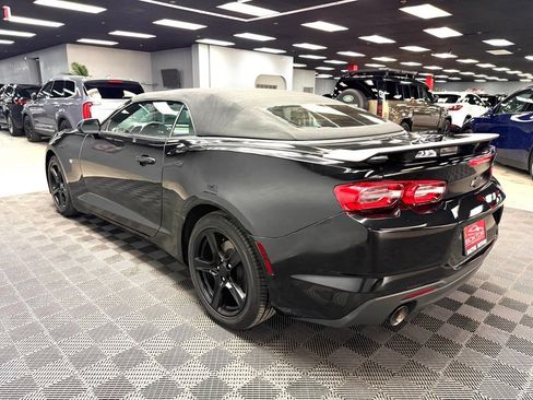Used 2023 Chevrolet Camaro LT RWD image 11