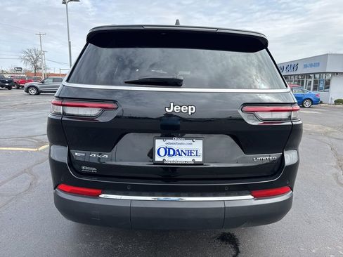 Used 2023 Jeep Grand Cherokee L Limited AWD/4WD image 6