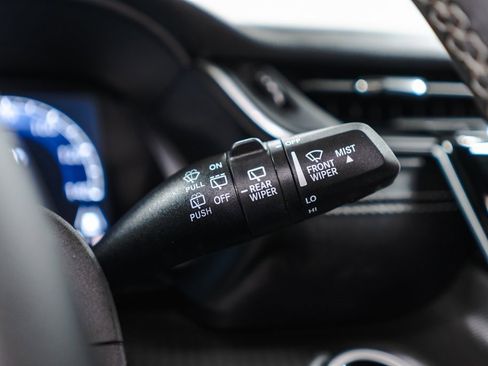 Used 2023 Jeep Grand Cherokee Altitude image 22