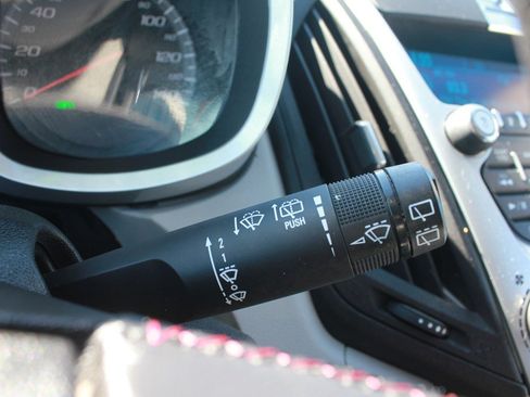 Used 2010 Chevrolet Equinox LT AWD/4WD image 15