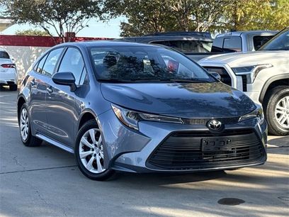 Used 2025 Toyota Corolla LE