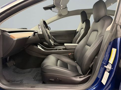 Used 2018 Tesla Model 3 Long Range RWD image 11