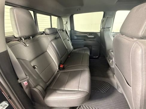 Used 2023 Chevrolet Silverado 1500 LT Trail Boss w/ Convenience Package II AWD/4WD image 31