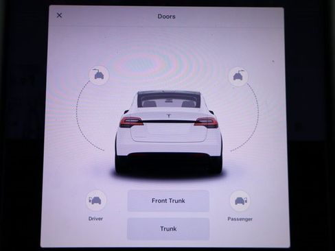 Used 2019 Tesla Model X Long Range image 9