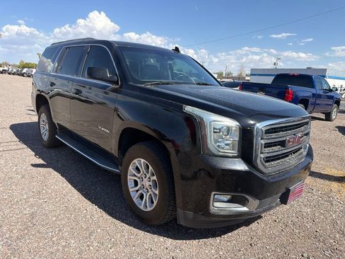 Used 2018 GMC Yukon SLT AWD/4WD image 2