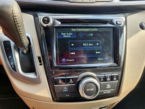 Used 2014 Honda Odyssey Touring Elite image 48