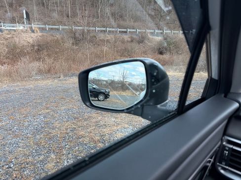 Certified 2025 Subaru Legacy Touring XT image 10