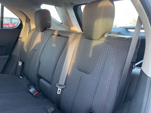 Used 2012 Chevrolet Equinox LS image 28