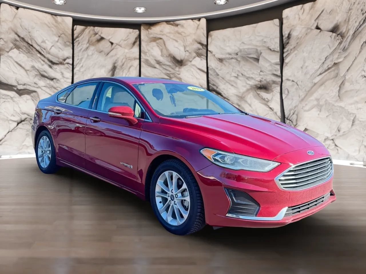 Used 2019 Ford Fusion SEL FWD image 3