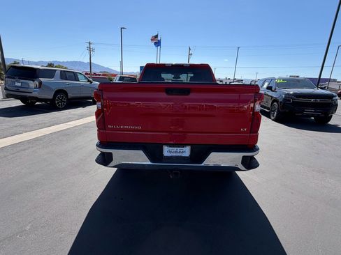 Used 2023 Chevrolet Silverado 1500 LT AWD/4WD image 4