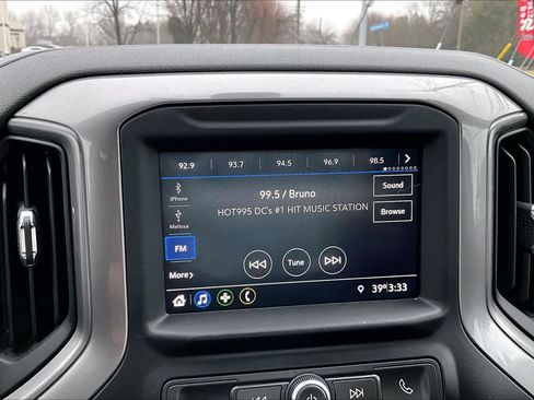 Used 2021 Chevrolet Silverado 1500 Custom image 32