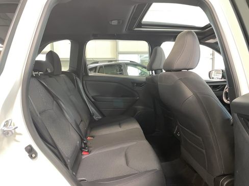 Used 2025 Subaru Forester Premium AWD/4WD image 24