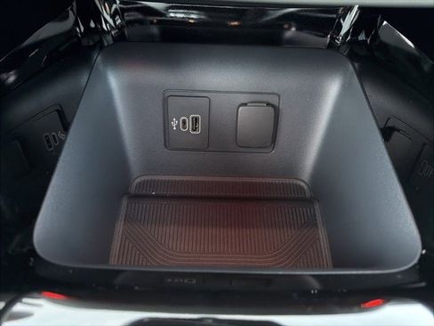 New 2026 Ford Explorer Platinum w/ LUX Leather Package image 27