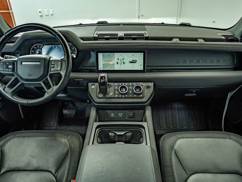 Used 2023 Land Rover Defender 90 X-Dynamic SE AWD/4WD image 31