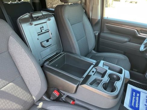 Used 2025 Chevrolet Silverado 2500 LT w/ Convenience Package AWD/4WD image 25