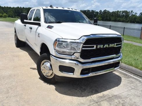 Used 2021 RAM 3500 Tradesman AWD/4WD image 2