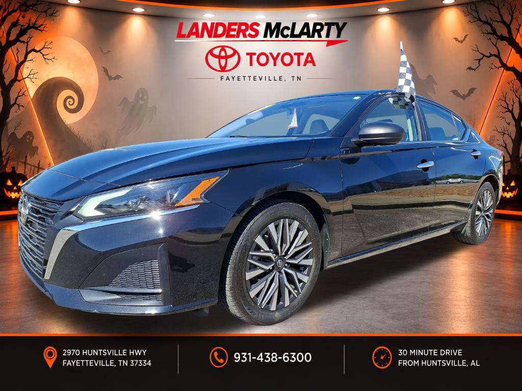 Used 2024 Nissan Altima 2.5 SV FWD image 7