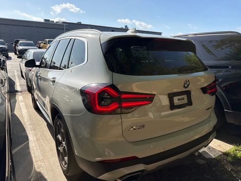 Used 2022 BMW X3 xDrive30i w/ Premium Package 2 AWD/4WD image 4