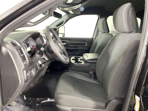 Used 2026 RAM 2500 Big Horn AWD/4WD image 15