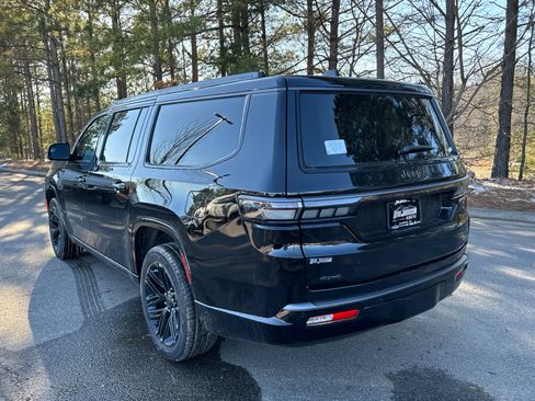 New 2026 Jeep Grand Wagoneer L Limited image 10