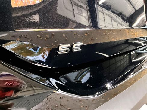 New 2026 Volkswagen Tiguan SE AWD/4WD image 10