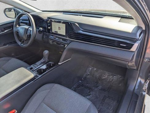 Used 2025 Toyota Camry LE FWD image 27