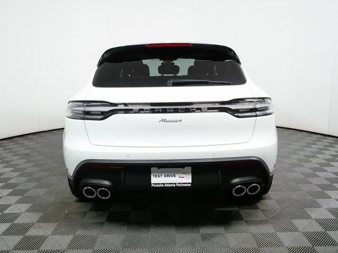 New 2026 Porsche Macan image 31