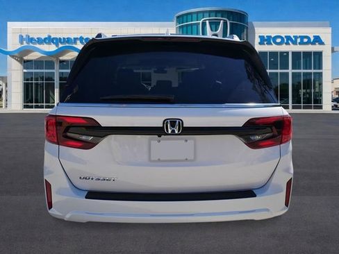 New 2026 Honda Odyssey EX-L image 3