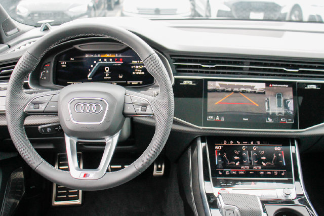 New 2026 Audi SQ7 Prestige AWD/4WD image 9