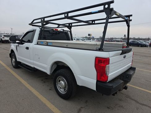 Used 2020 Ford F250 XL w/ Power Equipment Group image 4