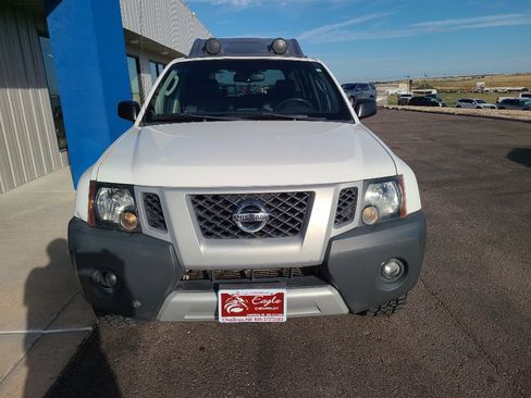 Used 2011 Nissan Xterra PRO-4X w/ Pro-4x Leather Pkg image 3